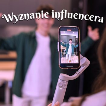 wyznanie influencera wiersz
